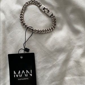 Chain bracelet never worn